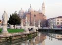 Όνομα αρχείου=Padova-Basilika_der_hl__Justina.jpg
Μέγεθος αρχείου=265KB
Διαστάσεις=1242x907
Ημερομηνία προσθήκης=Noε 21, 2017 Padova-Basilika_der_hl__Justina.jpg